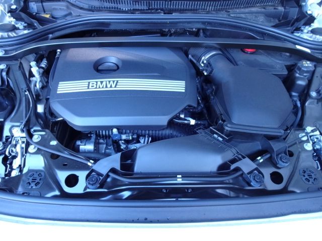 BMW BMW 1series 2025