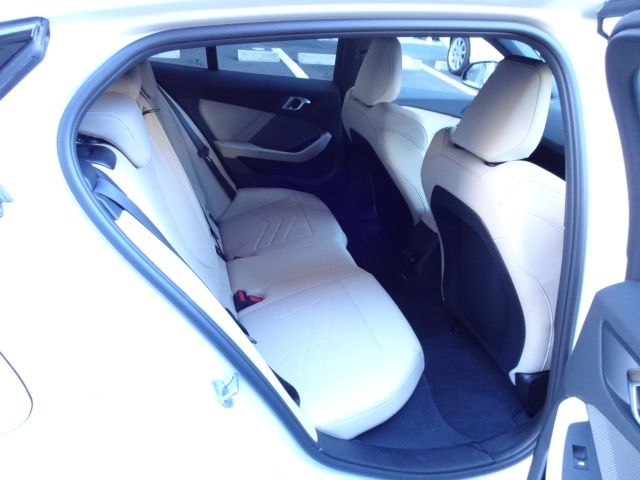 BMW BMW 1series 2025