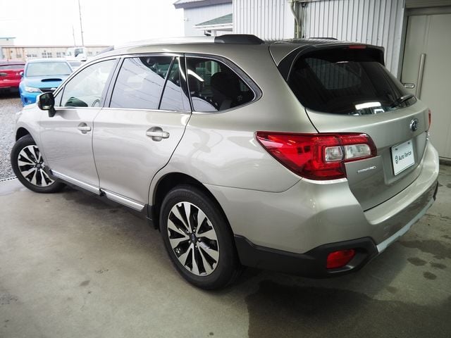 SUBARU LEGACY OUTBACK 2015