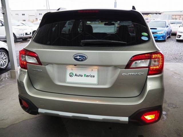 SUBARU LEGACY OUTBACK 2015