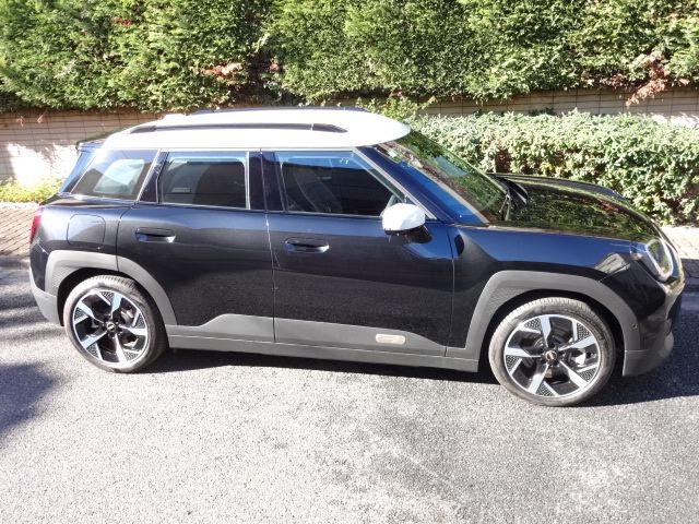 BMW MINI ACEMAN 2025