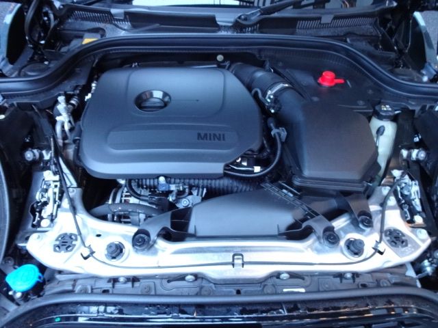 BMW MINI COOPER 2025