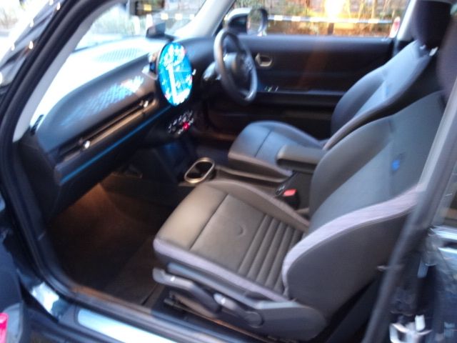 BMW MINI COOPER 2025