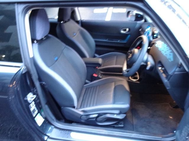 BMW MINI COOPER 2025