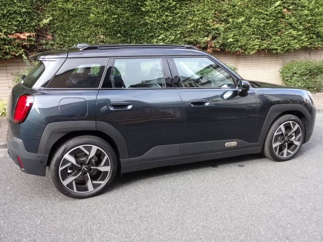 BMW MINI ACEMAN 2025