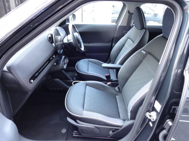 BMW MINI ACEMAN 2025