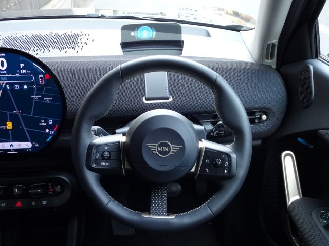 BMW MINI ACEMAN 2025