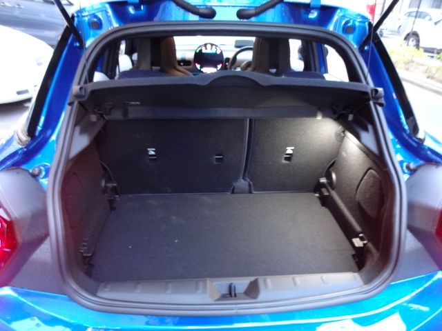 BMW MINI COOPER 5DOOR 2025