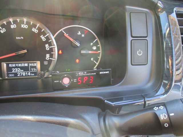 TOYOTA HIACE wagon 2018