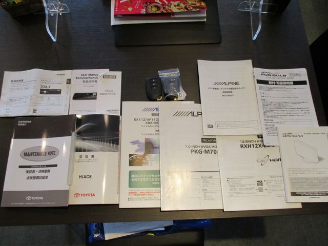 TOYOTA HIACE wagon 2018