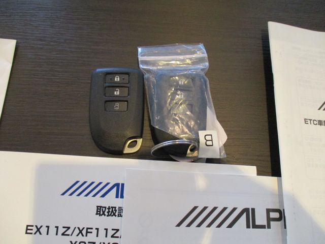 TOYOTA HIACE wagon 2018