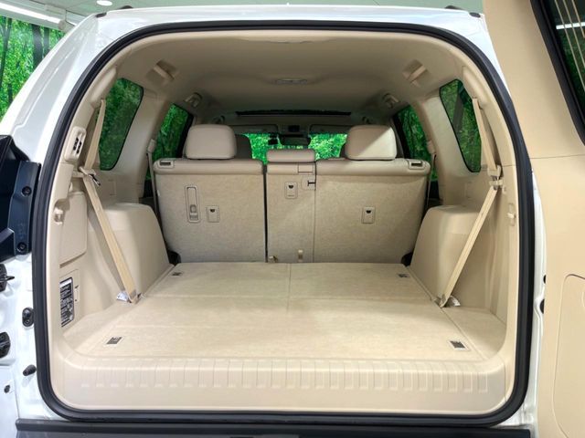 TOYOTA LANDCRUISER PRADO 2023