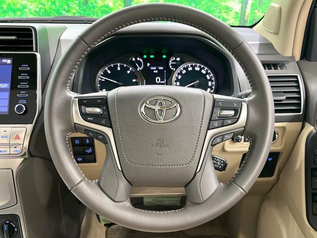 TOYOTA LANDCRUISER PRADO 2023