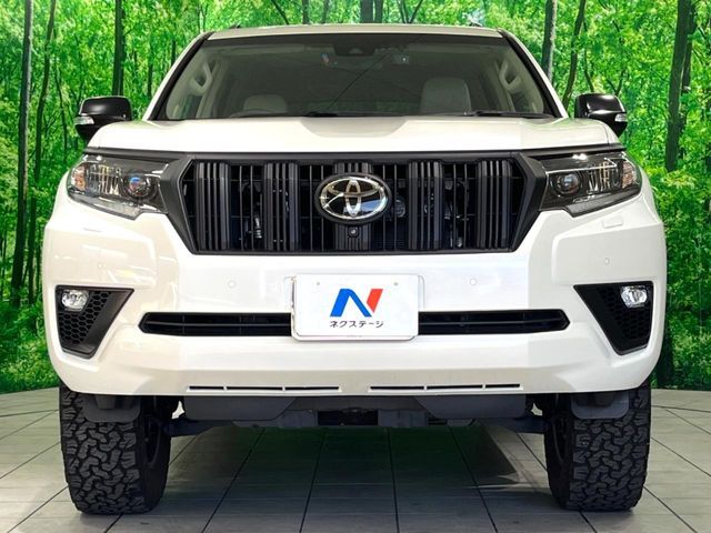 TOYOTA LANDCRUISER PRADO 2023