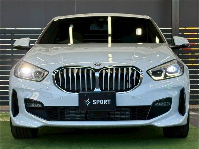 BMW BMW 1series 2023