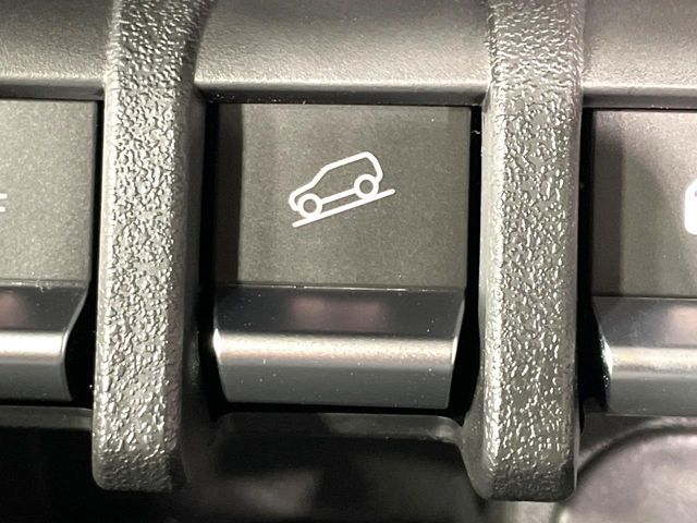 SUZUKI JIMNY 4WD 2025