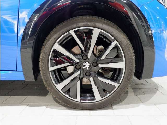 PEUGEOT PEUGEOT 208 2022