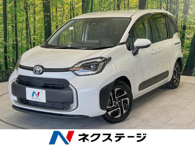 TOYOTA SIENTA HYBRID 2022