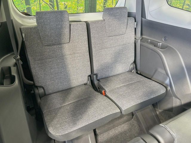 TOYOTA SIENTA HYBRID 2022