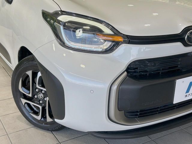 TOYOTA SIENTA HYBRID 2022