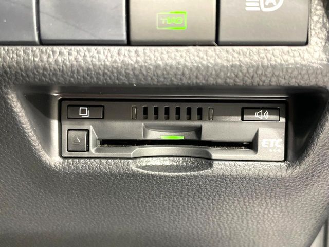 TOYOTA RAV4 4WD 2021