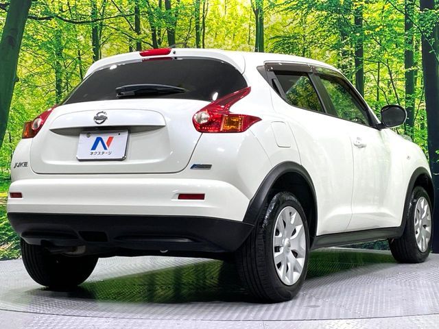 NISSAN JUKE 2011