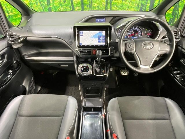 TOYOTA NOAH 2020