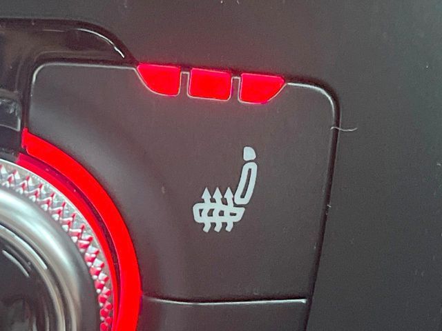 AUDI AUDI A4 AVANT 2015