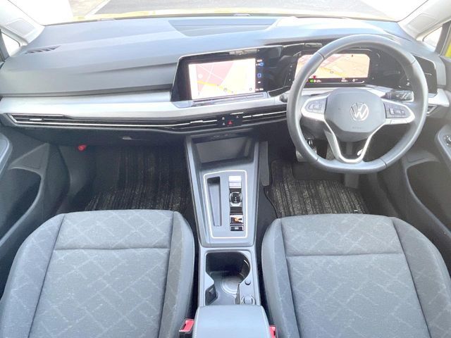 VOLKSWAGEN VOLKSWAGEN GOLF 2024