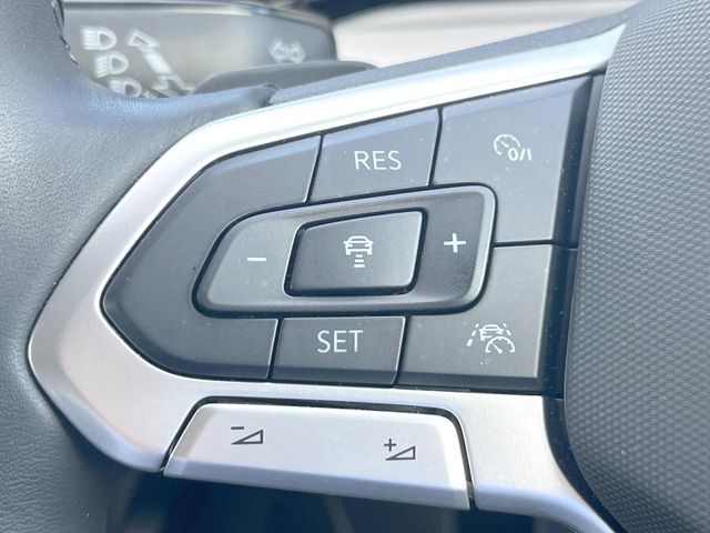 VOLKSWAGEN VOLKSWAGEN GOLF 2024