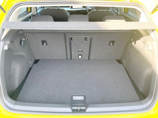 VOLKSWAGEN VOLKSWAGEN GOLF 2024