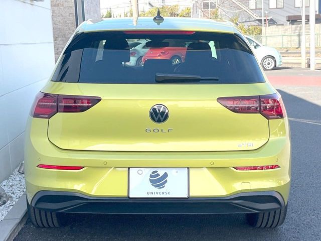 VOLKSWAGEN VOLKSWAGEN GOLF 2024