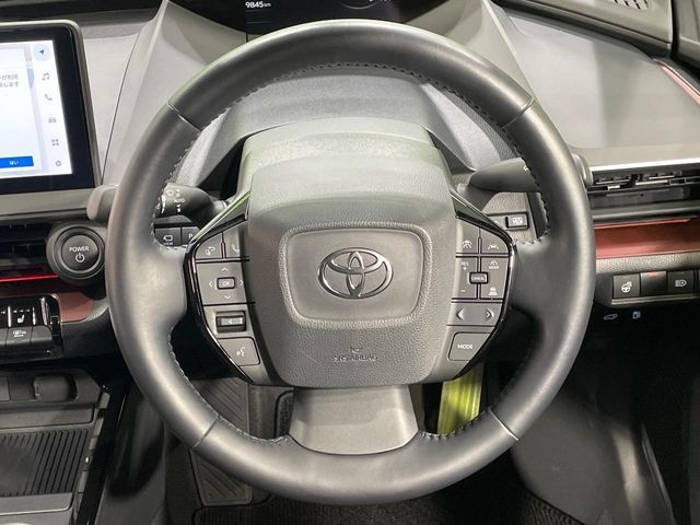 TOYOTA PRIUS 2024