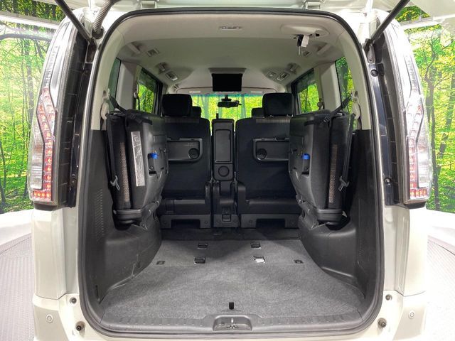 NISSAN SERENA  S-HYBRID 2014