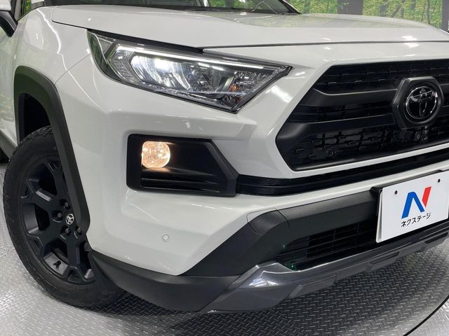 TOYOTA RAV4 4WD 2021
