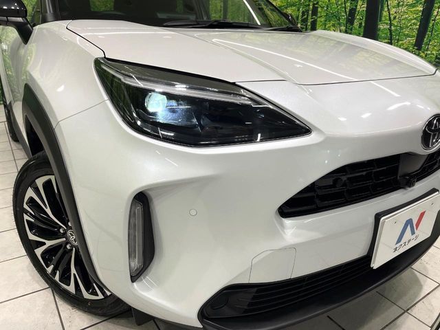 TOYOTA YARIS CROSS HYBRID 2025