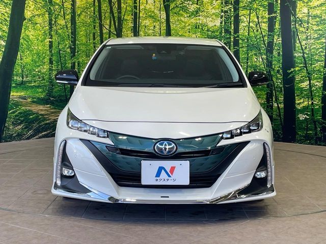 TOYOTA PRIUS PHV 2017