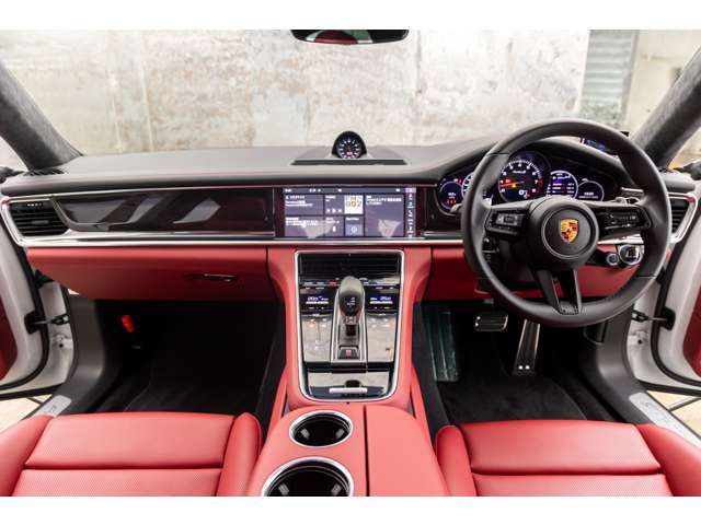 PORSCHE PORSCHE PANAMERA 2021