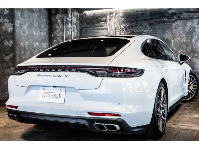PORSCHE PORSCHE PANAMERA 2021