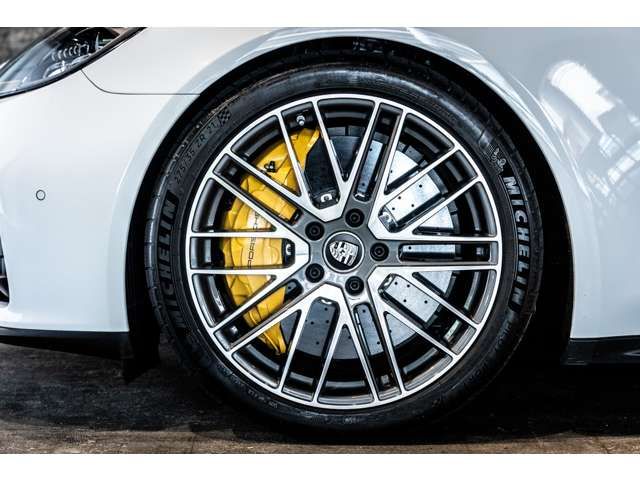 PORSCHE PORSCHE PANAMERA 2021