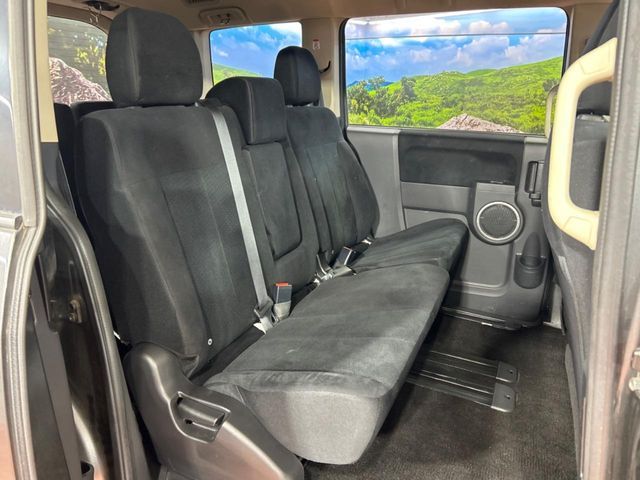 MITSUBISHI DELICA D:5 4WD 2019