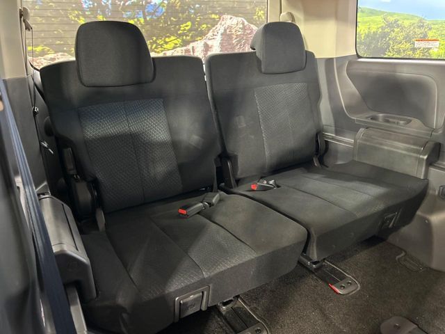 MITSUBISHI DELICA D:5 4WD 2019