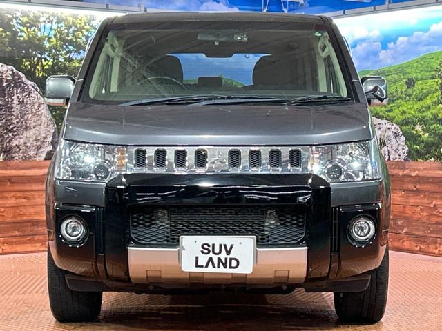 MITSUBISHI DELICA D:5 4WD 2019