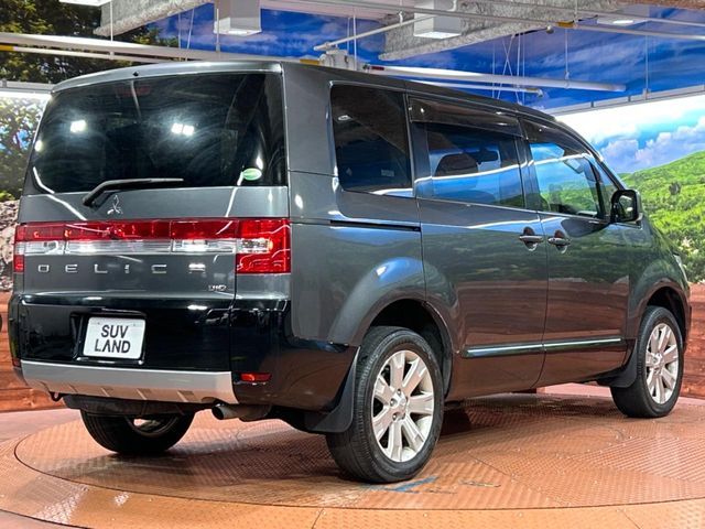 MITSUBISHI DELICA D:5 4WD 2019