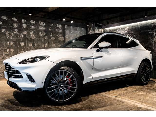 ASTON MARTIN ASTON MARTIN SUV 2023