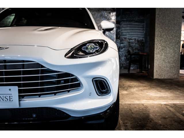 ASTON MARTIN ASTON MARTIN SUV 2023