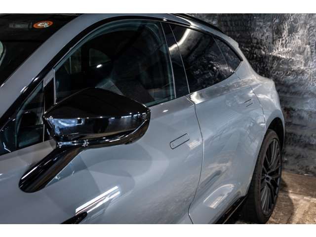 ASTON MARTIN ASTON MARTIN SUV 2024