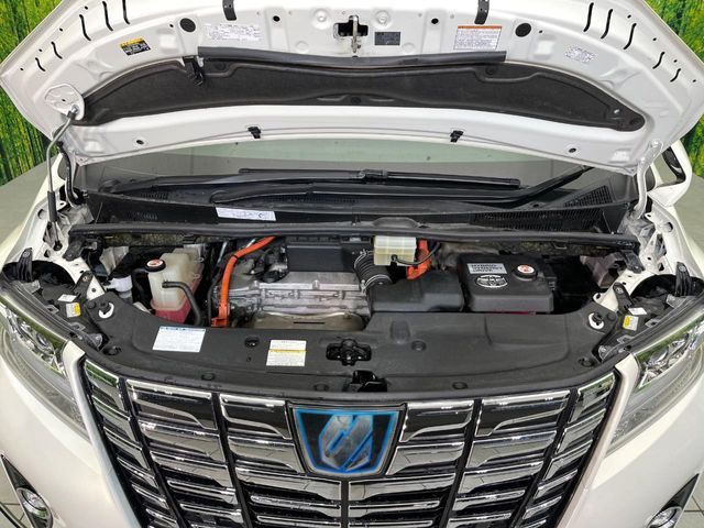TOYOTA ALPHARD hybrid 4WD 2017