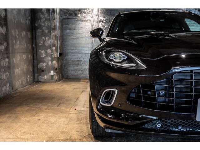 ASTON MARTIN ASTON MARTIN SUV 2024