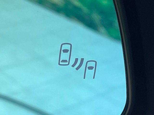 TOYOTA VELLFIRE  HYBRID 2023